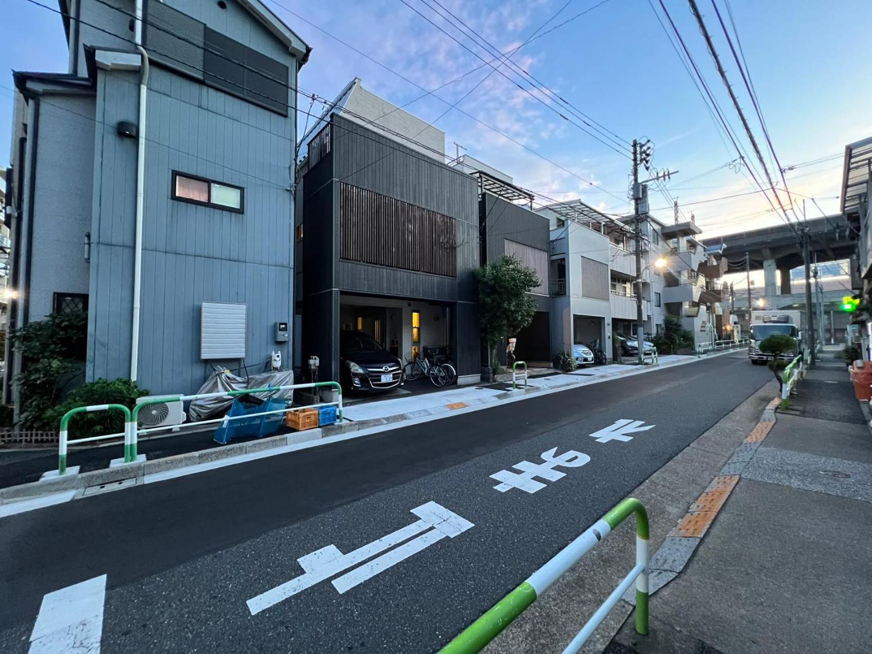 R-akabane House * Tokio